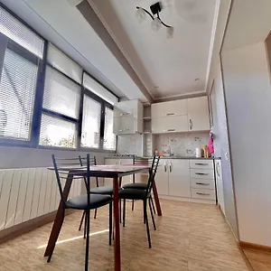 Апартаменты Luxury In Centre, Тбилиси